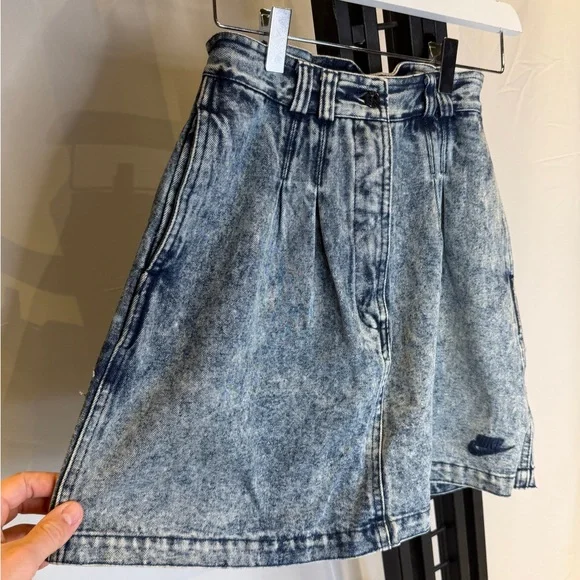 Nike Blue Acid Wash Mini Skirt (Vintage)‎ - Picture 3 of 5